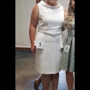 Sharagano Dress Size 12 includes belt white